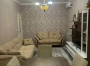 Satılır 3 otaqlı 71 m2 köhnə tikili Həzi Aslanov m.