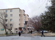 Satılır 2 otaqlı 50 m2 köhnə tikili 8 km