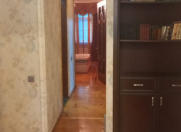 İcarəyə verilir 3 otaqlı 70 m2 köhnə tikili Sahil m.