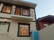 Satılır 4 otaqlı 130 m2 həyət evi Biləcəri
