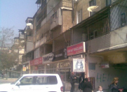 İcarəyə verilir 1 otaqlı 45 m2 köhnə tikili Gənclik m.