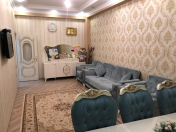 Satılır 3 otaqlı 99 m2 yeni tikili 28 May m.