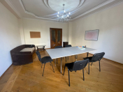 İcarəyə verilir 1 otaqlı 25 m2 ofis Nəriman Nərimanov m.