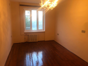 İcarəyə verilir 3 otaqlı 80 m2 köhnə tikili Əhmədli m.