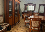 Satılır 4 otaqlı 120 m2 köhnə tikili 8 mkr