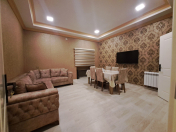 İcarəyə verilir 3 otaqlı 75 m2 həyət evi Nizami m.