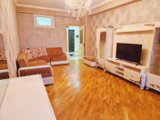 Satılır 2 otaqlı 70 m2 yeni tikili Əhmədli