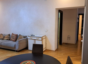 İcarəyə verilir 3 otaqlı 100 m2 yeni tikili Nizami m.