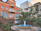 İcarəyə verilir 7 otaqlı 500 m2 həyət evi Qara Qarayev m.