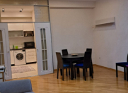 İcarəyə verilir 3 otaqlı 100 m2 yeni tikili Nizami m.