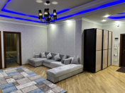 Satılır 3 otaqlı 145 m2 yeni tikili 28 May m.