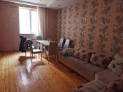Satılır 2 otaqlı 70 m2 yeni tikili Əhmədli m.