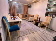 Satılır 3 otaqlı 78 m2 köhnə tikili Elmlər Akademiyası m.