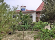 İcarəyə verilir 3 otaqlı 100 m2 bağ evi Pirşağı