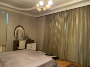 Satılır 3 otaqlı 124 m2 yeni tikili İnşaatçılar m.