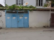 Satılır 7 otaqlı 200 m2 həyət evi Bakıxanov