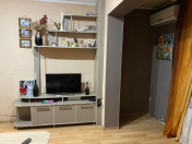 Satılır 5 otaqlı 95 m2 köhnə tikili Həzi Aslanov m.