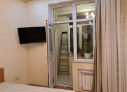 İcarəyə verilir 3 otaqlı 100 m2 yeni tikili Nizami m.