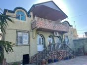 Satılır 10 otaqlı 240 m2 həyət evi Qaraçuxur