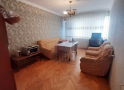 Satılır 2 otaqlı 60 m2 köhnə tikili Gənclik m.