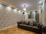 İcarəyə verilir 3 otaqlı 148 m2 yeni tikili 8 Noyabr m.