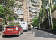 Satılır 3 otaqlı 64.7 m2 köhnə tikili Qara Qarayev m.