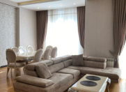 Satılır 4 otaqlı 190 m2 yeni tikili 28 May m.