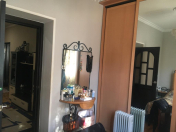 Satılır 4 otaqlı 98 m2 köhnə tikili Elmlər Akademiyası m.