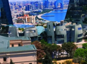 Satılır 4 otaqlı 170 m2 köhnə tikili Elmlər Akademiyası m.