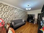 İcarəyə verilir 2 otaqlı 68 m2 köhnə tikili Xətai r.