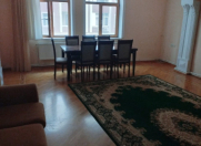 İcarəyə verilir 3 otaqlı 130 m2 yeni tikili 8 mkr