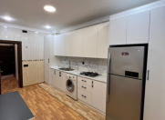 İcarəyə verilir 2 otaqlı 80 m2 köhnə tikili Azərbaycan Dillər Universiteti