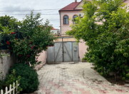 Satılır 6 otaqlı 120 m2 həyət evi Nəsimi m.