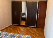 İcarəyə verilir 3 otaqlı 95 m2 köhnə tikili Elmlər Akademiyası m.