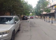 Satılır 3 otaqlı 60 m2 obyekt İnşaatçılar m.