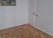 Satılır 4 otaqlı 108 m2 köhnə tikili Elmlər Akademiyası m.