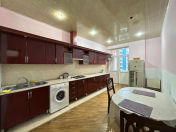 İcarəyə verilir 2 otaqlı 100 m2 yeni tikili Nizami m.