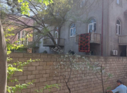 Satılır 8 otaqlı 600 m2 həyət evi 7 mkr