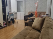 Satılır 1 otaqlı 45 m2 köhnə tikili Neftçilər m.