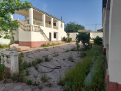 Satılır 5 otaqlı 400 m2 bağ evi Novxanı