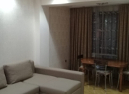 İcarəyə verilir 3 otaqlı 90 m2 yeni tikili Yasamal parkı