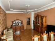 Satılır 4 otaqlı 163.3 m2 yeni tikili Nizami m.