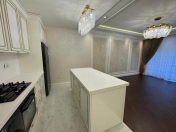 Satılır 3 otaqlı 106 m2 yeni tikili Yasamal r.