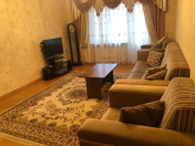 Satılır 4 otaqlı 90 m2 köhnə tikili Nəriman Nərimanov m.