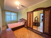 İcarəyə verilir 2 otaqlı 105 m2 yeni tikili Nizami m.