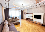 İcarəyə verilir 3 otaqlı 150 m2 yeni tikili Nizami m.