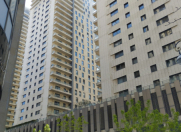 İcarəyə verilir 5 otaqlı 300 m2 yeni tikili Port Baku