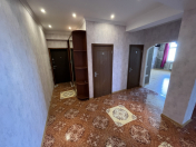 Satılır 3 otaqlı 87 m2 yeni tikili Xırdalan