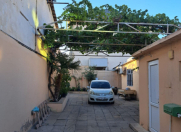 Satılır 4 otaqlı 80 m2 həyət evi Qaraçuxur