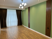 Satılır 2 otaqlı 75 m2 yeni tikili Azadlıq prospekti m.